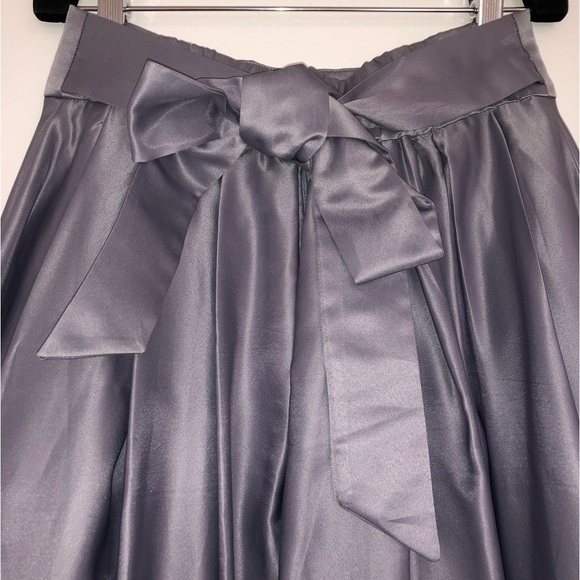 Silk Skirt (High Low) - Picture 3 of 4